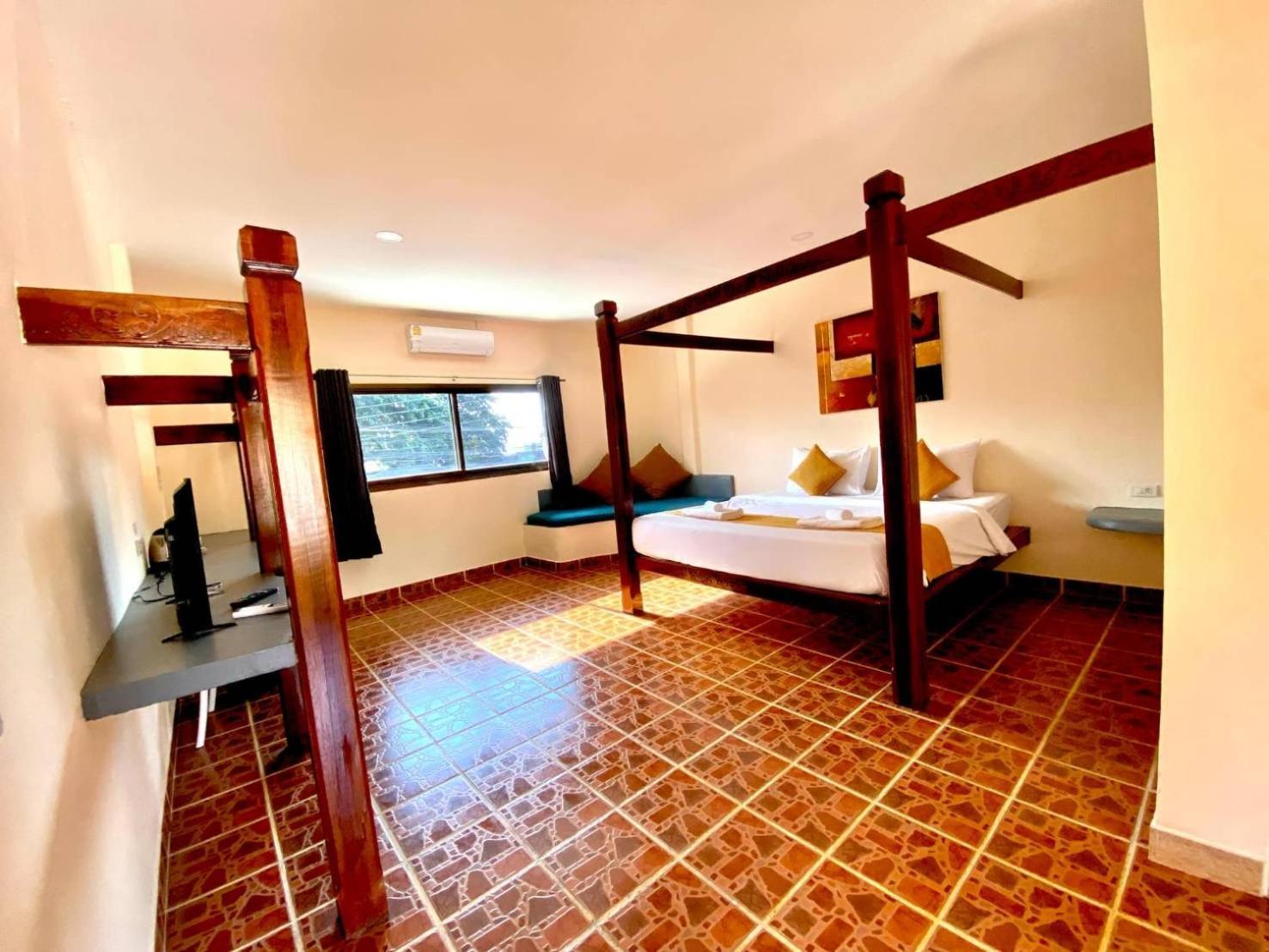 Pandora Cafe Hotel Bãi biển Chaweng Ngoại thất bức ảnh